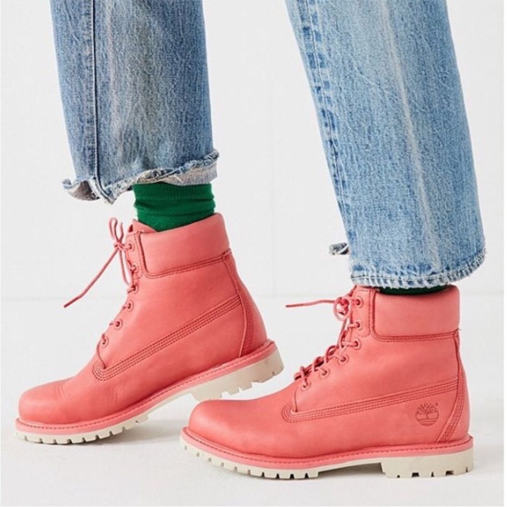Timberland Women’s 6-Inch Premium Waterproof Boots Pink Leather PrimaLoft Size 9